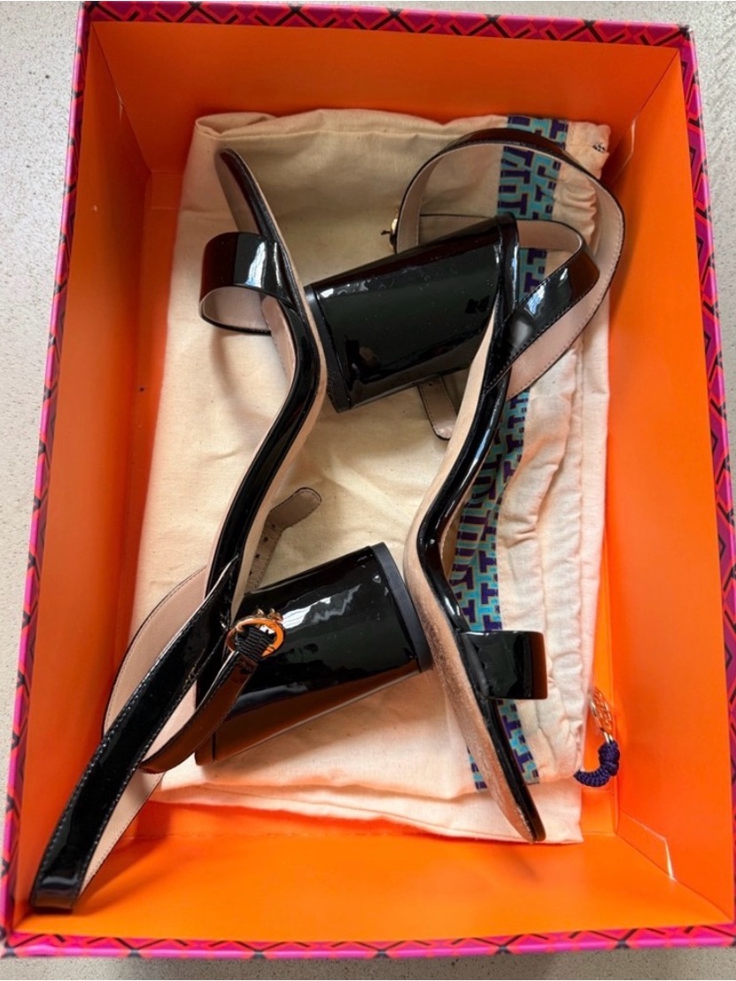 Tory Burch Elizabeth Black Patent Leather Chunky Block Strappy Ankle Wrap Heels.